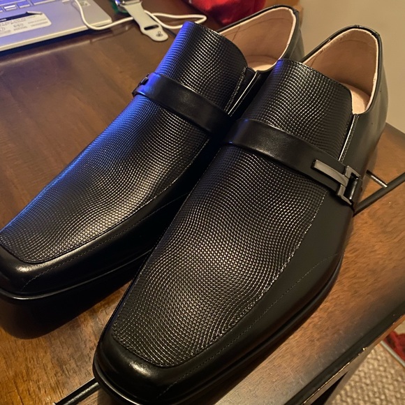 Men's Beau Bit Perforated Leather Loafer - Picture 3 of 7